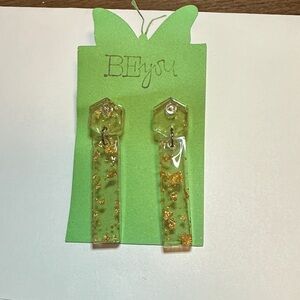 Gold Flake Resin Earrings